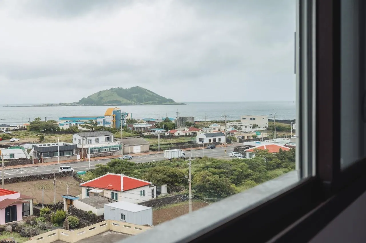 Aroomi Hotel Hyupjae Jeju